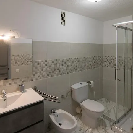 3 Bedrooms With City View And Terrace At Corralejo 2 Km Away From The Beach Appartement